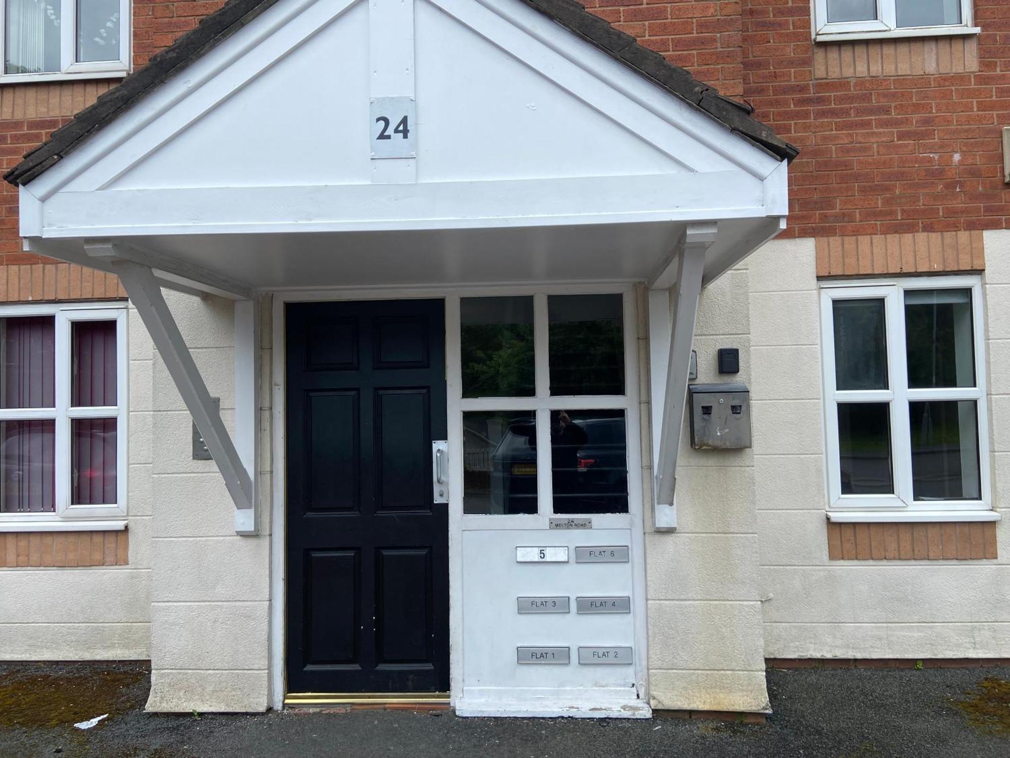 Lovely 2 Dbl Bed Apartment Near Heaton Park And North Manchester Hospital With Parking Luaran gambar